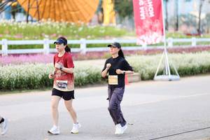 BIB: 
                            <button type="button" onclick="openModal(27843706)" class="btn btn-primary btn-sm float-right btn-popup" data-toggle="modal" data-target=".modal-high-quality">
                        <i class="fas fa-shopping-cart"></i> Add to Cart
                    </button>
                                            <button type="button" onclick="isThisMe(27843706, true)" class="btn btn-success btn-sm float-right btn-popup btn-isme hidden" data-toggle="tooltip" data-placement="bottom" title="นี่คือรูปของคุณใช่ไหม คลิกที่นี่เพื่อเอาเข้าอัลบั้ม">
                        <i class="fas fa-plus"></i> Add to album
                    </button>
                    <button type="button" onclick="isThisMe(27843706, false)" class="btn btn-warning btn-sm float-right btn-popup btn-isnotme hidden">
                        <i class="fas fa-ban"></i> Remove from album
                    </button>